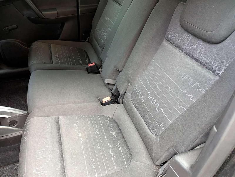 Gebraucht Opel Meriva Edition 120 PS (88 kW) 2010 Van / Kleinbus