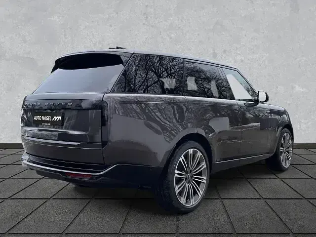 Gebraucht Land Rover Range Rover HSE 304 PS (223 kW) 2025 Grau SUV