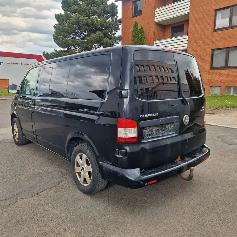 Gebraucht VW Caravelle 174 PS (127 kW) 2008 Schwarz Van