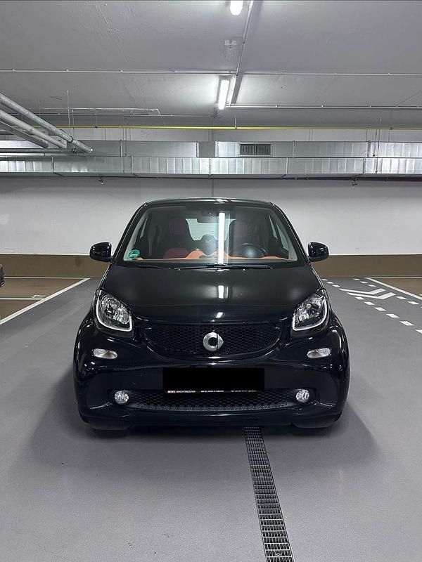 Schwarz Gebraucht 2014 Smart ForTwo Coupé Passion Coupé | 6.700 € (Fairer Preis) - Bild 1/4