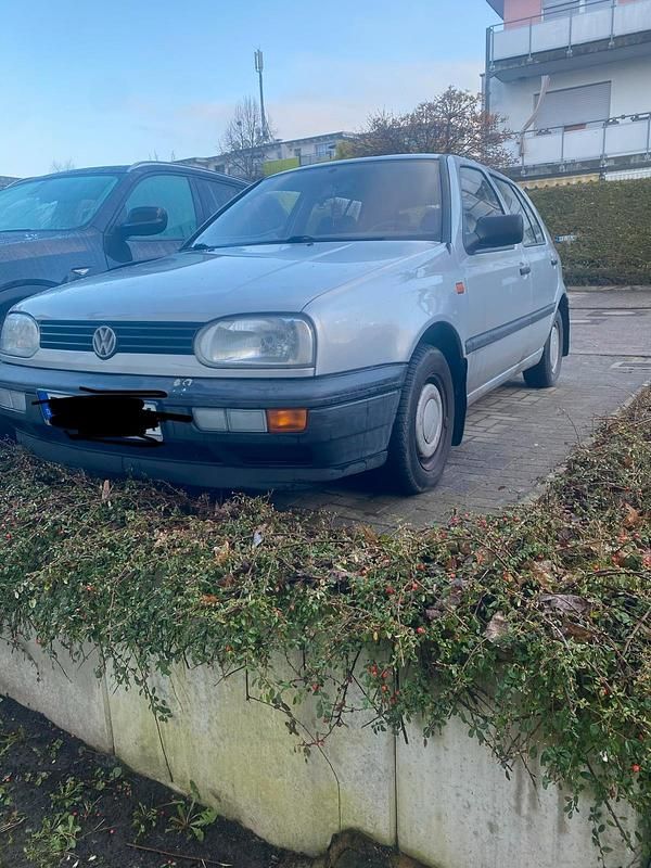 Gebraucht VW Golf III 75 PS (55 kW) 1994 Silber Kleinwagen