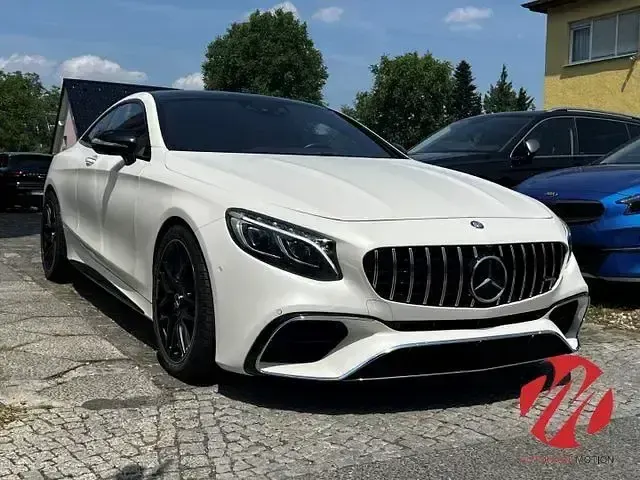 Gebraucht Mercedes S63 AMG AMG 585 PS (430 kW) 2015 Designomagnokaschmirweiss la Coupé