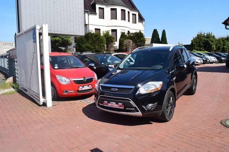 Gebraucht Ford Kuga 136 PS (100 kW) 2008 Schwarz SUV