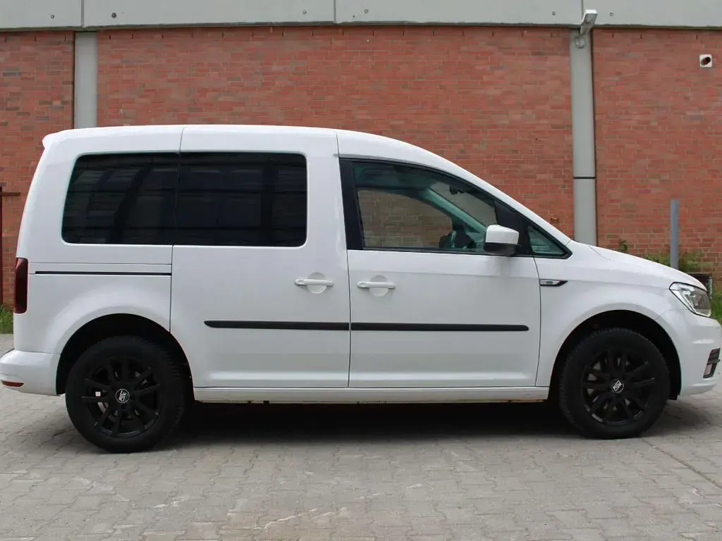 Usata VW Caddy 131 CV (96 kW) 2020 Bianco Monovolume