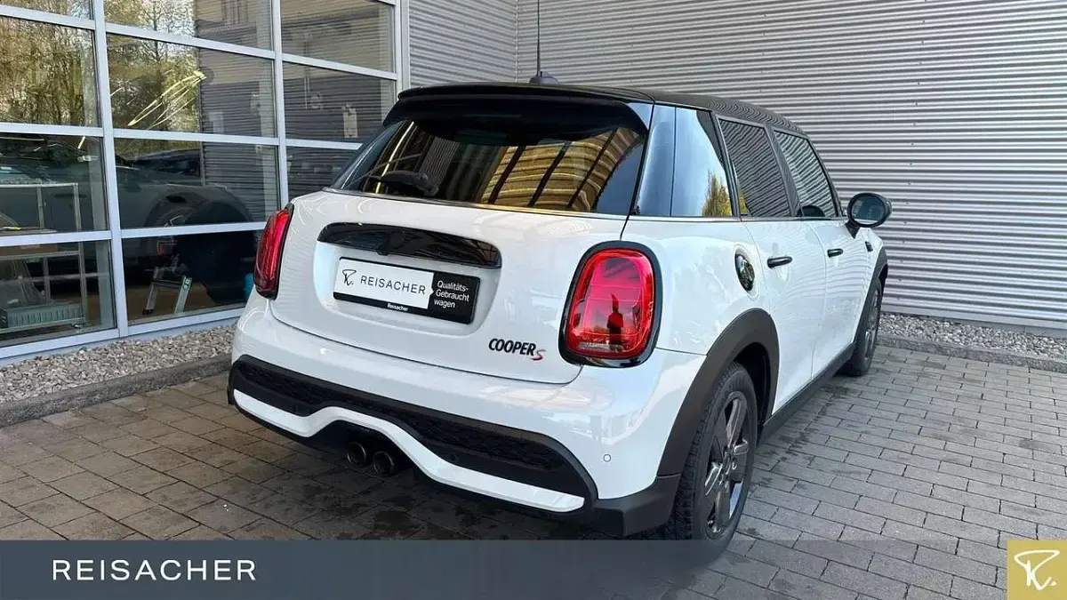 Occasion Mini Cooper S Classic 178 ch (130 kW) 2024 Blanc Citadine