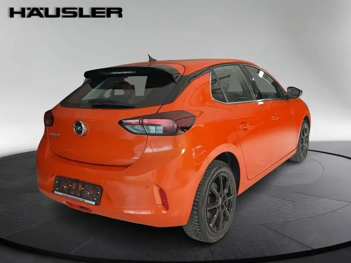 Usata Opel Corsa-e Elegance 100 kW (136 CV) 2022 Arancione Utilitaria