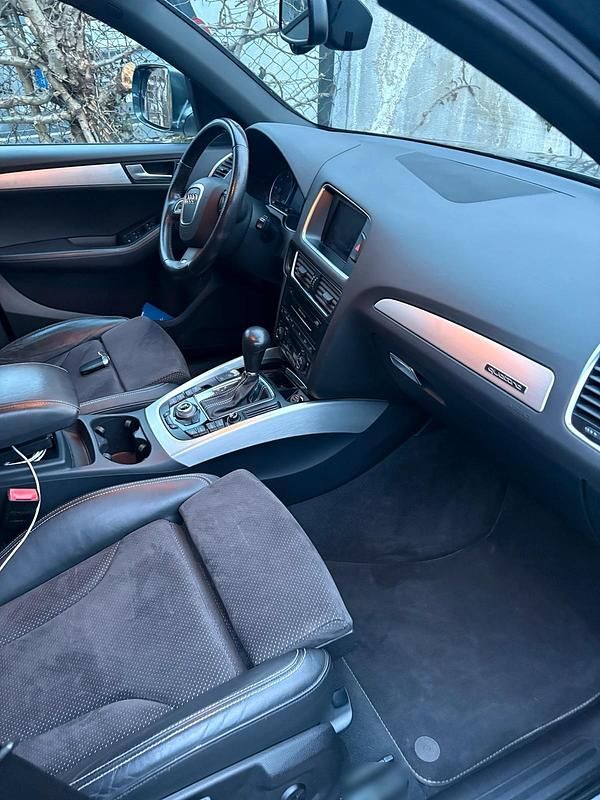 Gebraucht Audi Q5 S-Line 170 PS (125 kW) 2010 Grau SUV