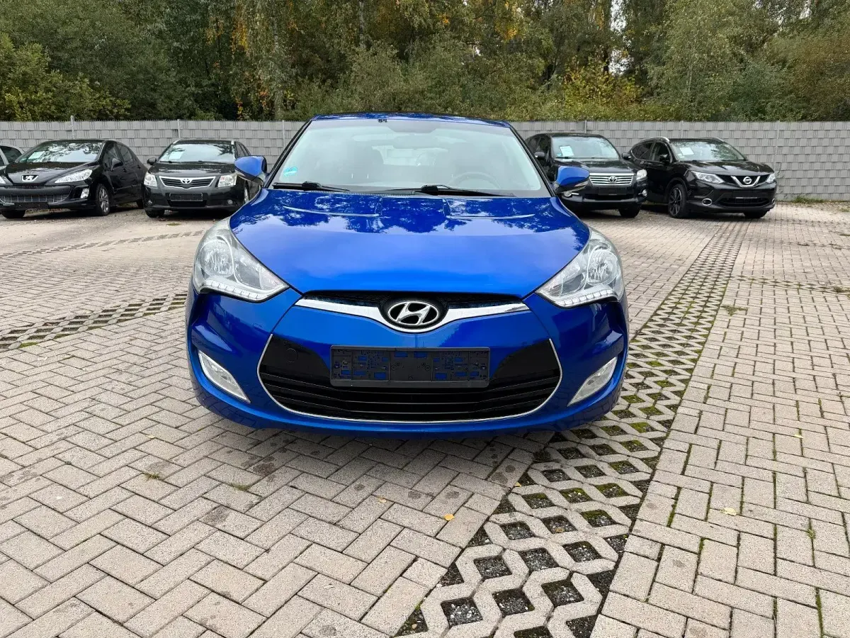 Gebraucht Hyundai Veloster 140 PS (102 kW) 2012 Blau Kleinwagen