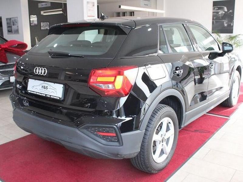 Gebraucht Audi Q2 Advanced 116 PS (85 kW) 2022 Brillantschwarz SUV