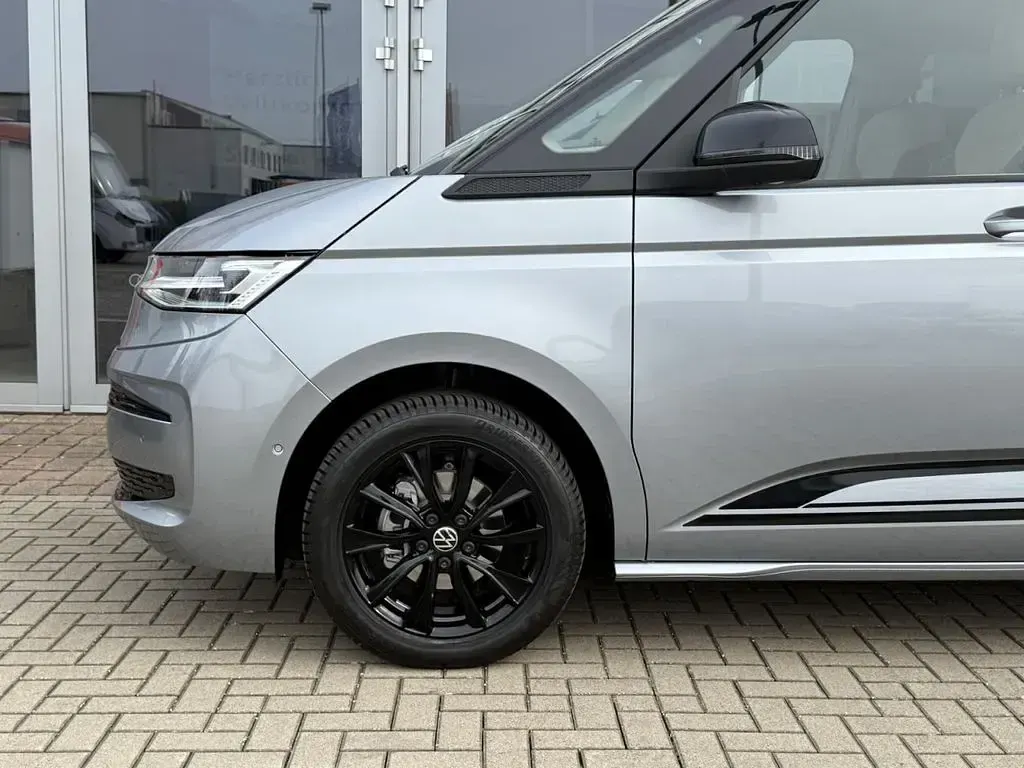 Neu VW Multivan Edition 150 PS (110 kW) 2026 Schwarz Van / Kleinbus