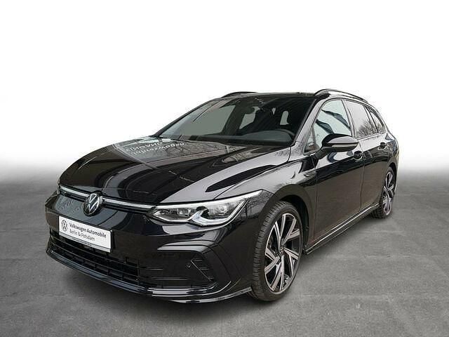 Gebraucht VW Golf VIII R-line 150 PS (110 kW) 2024 Deep black perleffekt Kombi
