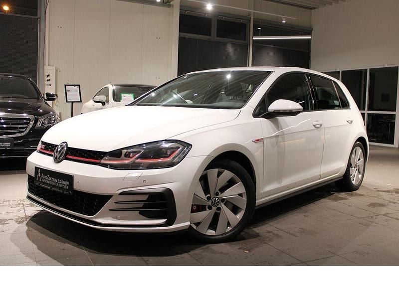 Weiß Gebraucht 2019 VW Golf GTI Limousine | 19.900 € (Superpreis) - Bild 1/4