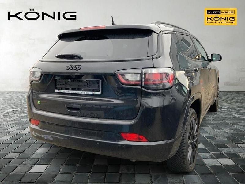 Gebraucht Jeep Compass Altitude 131 PS (96 kW) 2023 Schwarz SUV