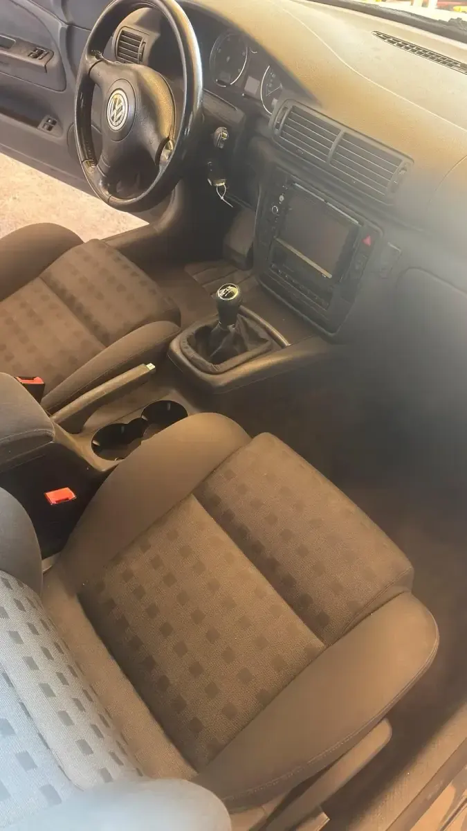 Gebraucht VW Passat 130 PS (95 kW) 2005 Schwarz Kombi