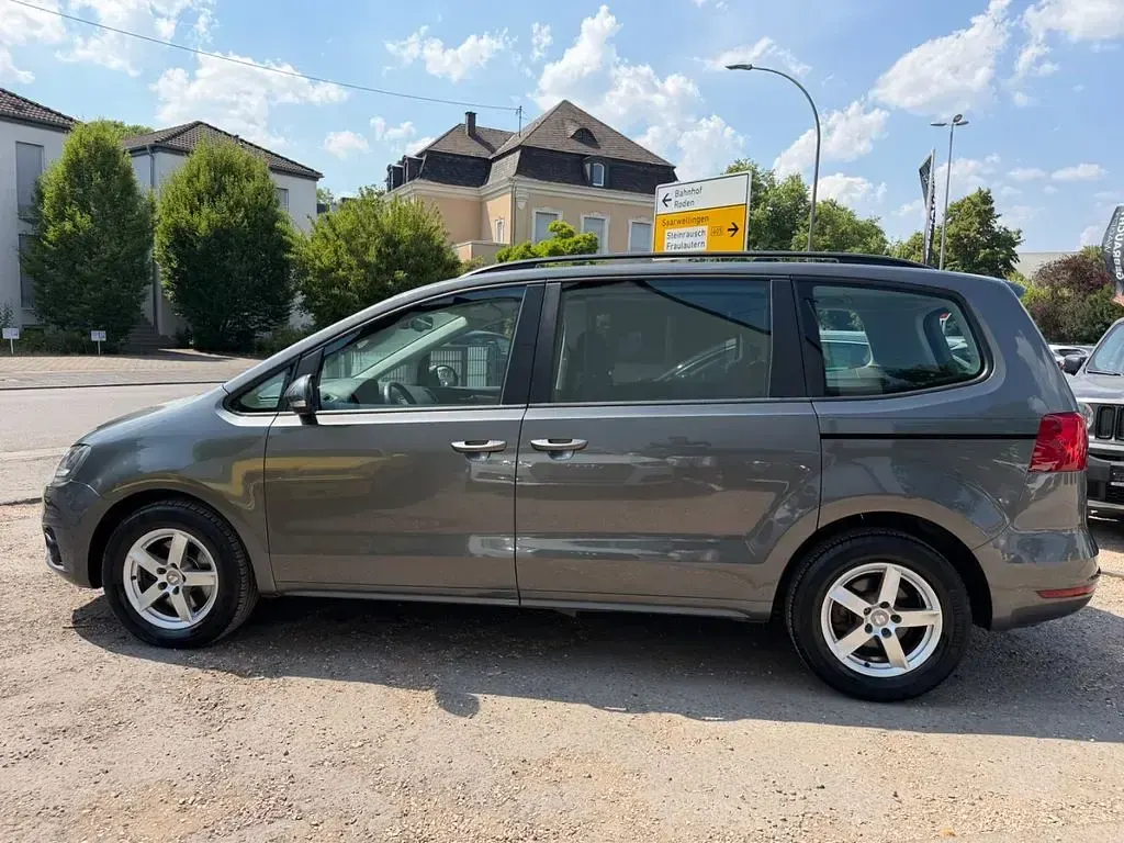 Gebraucht Seat Alhambra Style 140 PS (102 kW) 2011 "indium" grau Van / Kleinbus