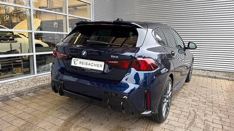 Neu BMW 123 Efficient Dynamics 218 PS (160 kW) 2026 Bmw individual tansanitblau met Kleinwagen