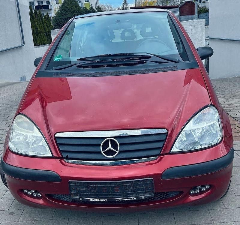 Gebraucht Mercedes A160 102 PS (75 kW) 2002 Rot Kleinwagen
