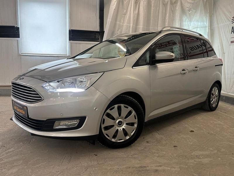 Gebraucht Ford Grand C-Max Titanium 150 PS (110 kW) 2019 Silber Van / Kleinbus