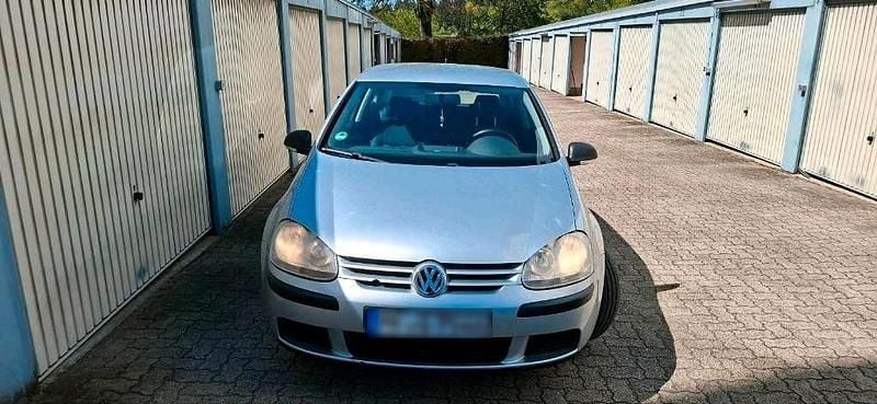 Second-hand VW Golf V 80 CP (58 kW) 2007 Argintiu Hatchback