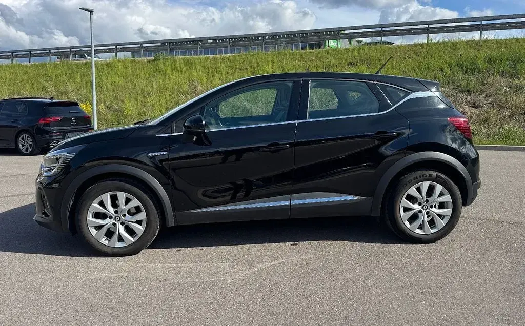 Gebraucht Renault Captur Intens 140 PS (102 kW) 2022 Schwarz SUV