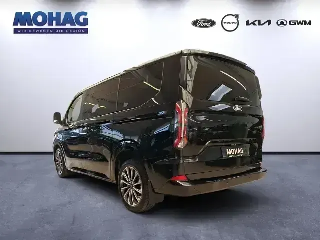 Gebraucht Ford Tourneo Custom Titanium X 170 PS (125 kW) 2025 Schwarz Van