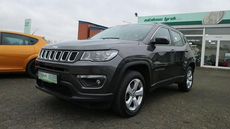 Gebraucht Jeep Compass Longitude 140 PS (102 kW) 2000 Granite crystal SUV