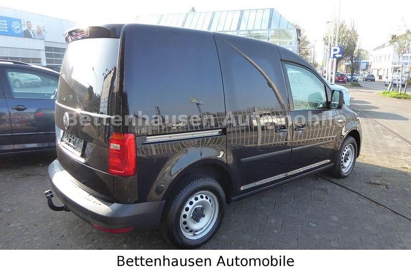Gebraucht VW Caddy 75 PS (55 kW) 2019 Schwarz Van / Kleinbus