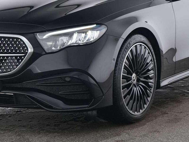 Gebraucht Mercedes E200 Advanced 204 PS (150 kW) 2024 Schwarz Limousine