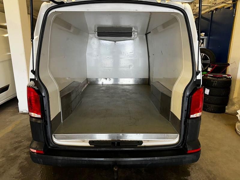 Gebraucht VW Transporter 150 PS (110 kW) 2021 Weiß Van