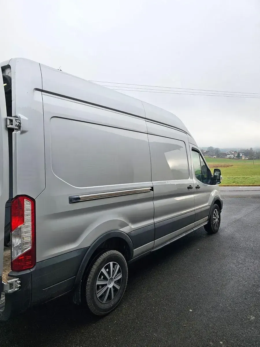 Gebraucht Ford Transit 125 PS (91 kW) 2014 Silber Van