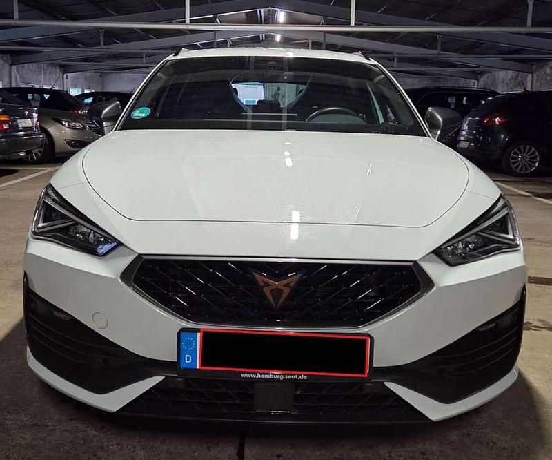 Gebraucht Cupra Leon 204 PS (150 kW) 2022 Weiß Kombi