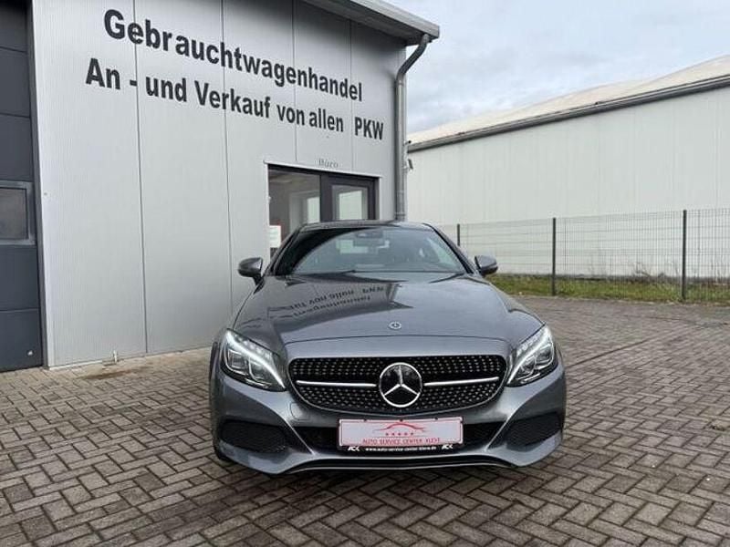 Gebraucht Mercedes C180 156 PS (114 kW) 2017 Grau Coupé