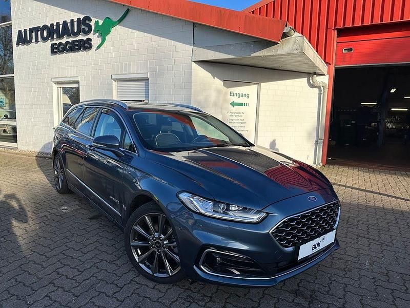 Blau Gebraucht 2020 Ford Mondeo Vignale Limousine | 21.480 € (Fairer Preis) - Bild 1/4