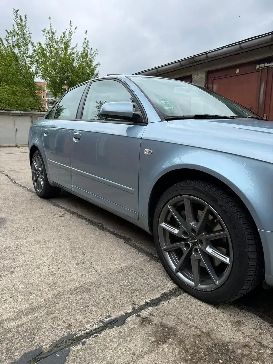 Gebraucht Audi A4 204 PS (150 kW) 2005 Blau Limousine