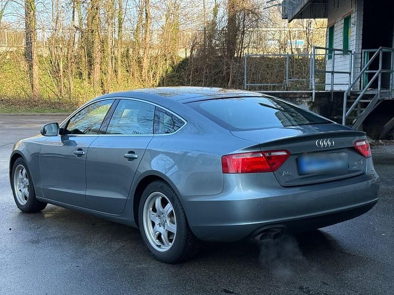 Używany Audi A5 Sportback 160 KM (117 kW) 2011 Szary Hatchback
