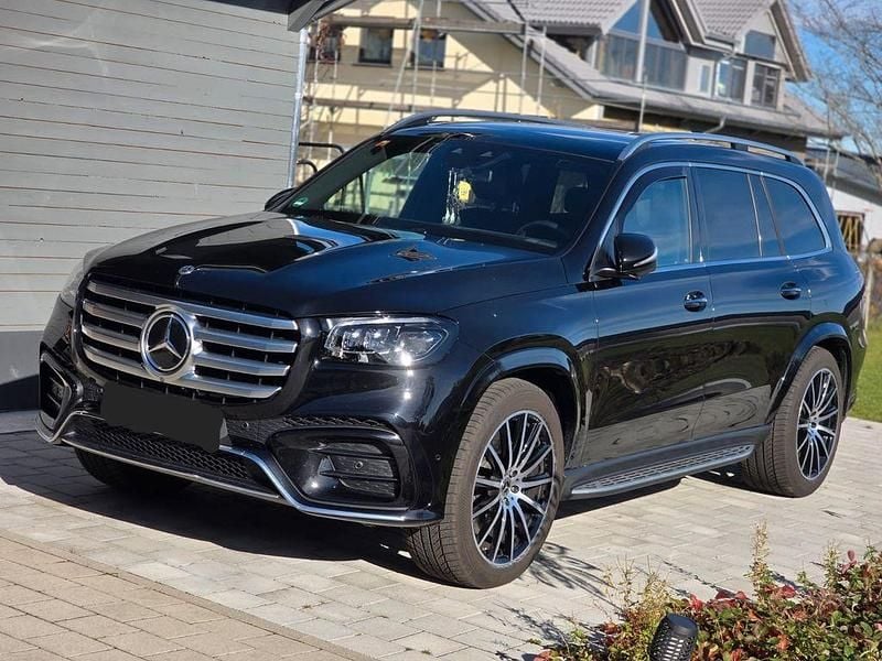 Schwarz Gebraucht 2023 Mercedes GLS450 Premium Plus SUV | 95.050 € - Bild 1/4