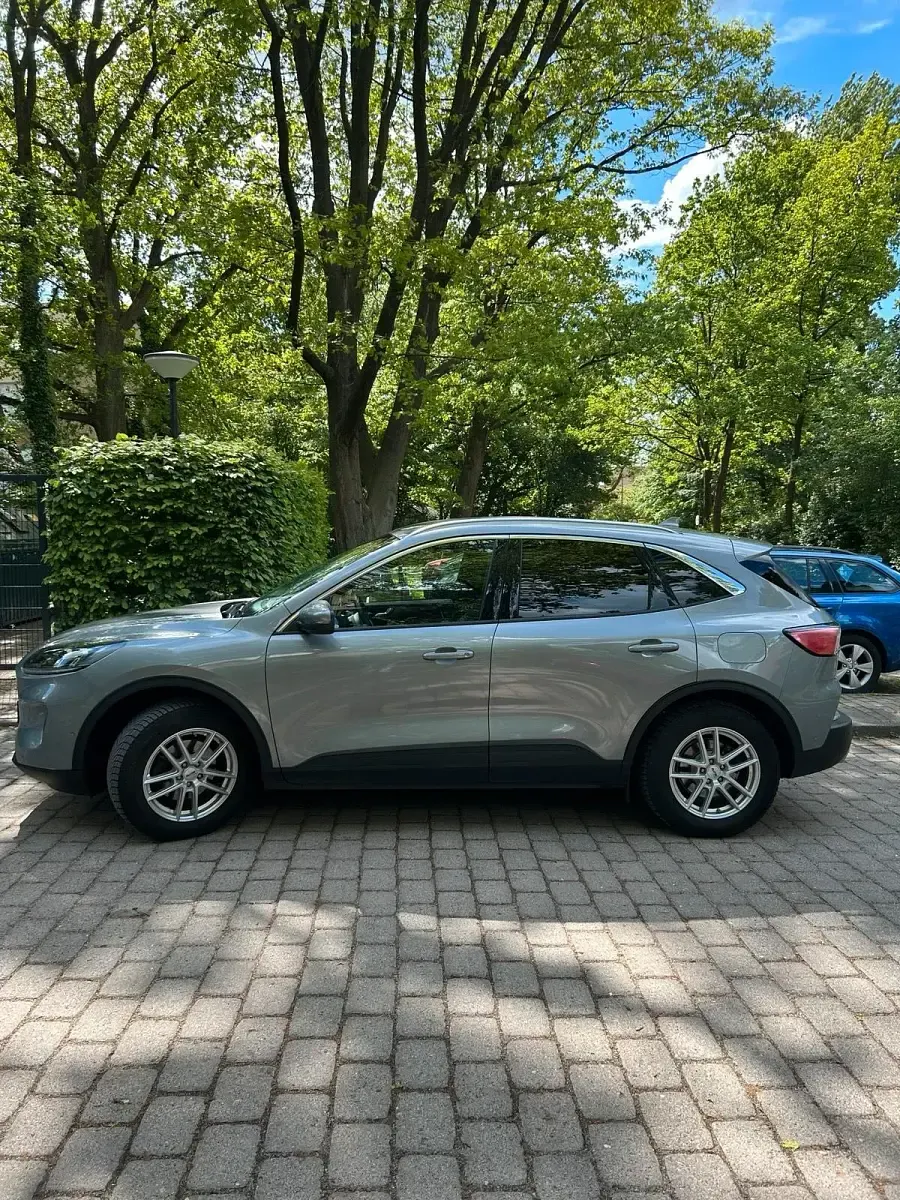 Gebraucht Ford Kuga Titanium X 190 PS (139 kW) 2022 Grau SUV