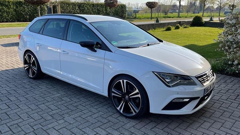 Gebraucht Seat Leon ST FR 190 PS (139 kW) 2018 Weiß Kombi