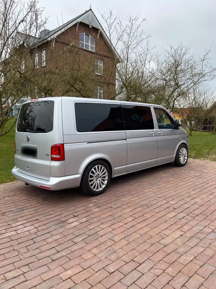 Gebraucht VW Multivan Comfortline 204 PS (150 kW) 2013 Silber Van / Kleinbus