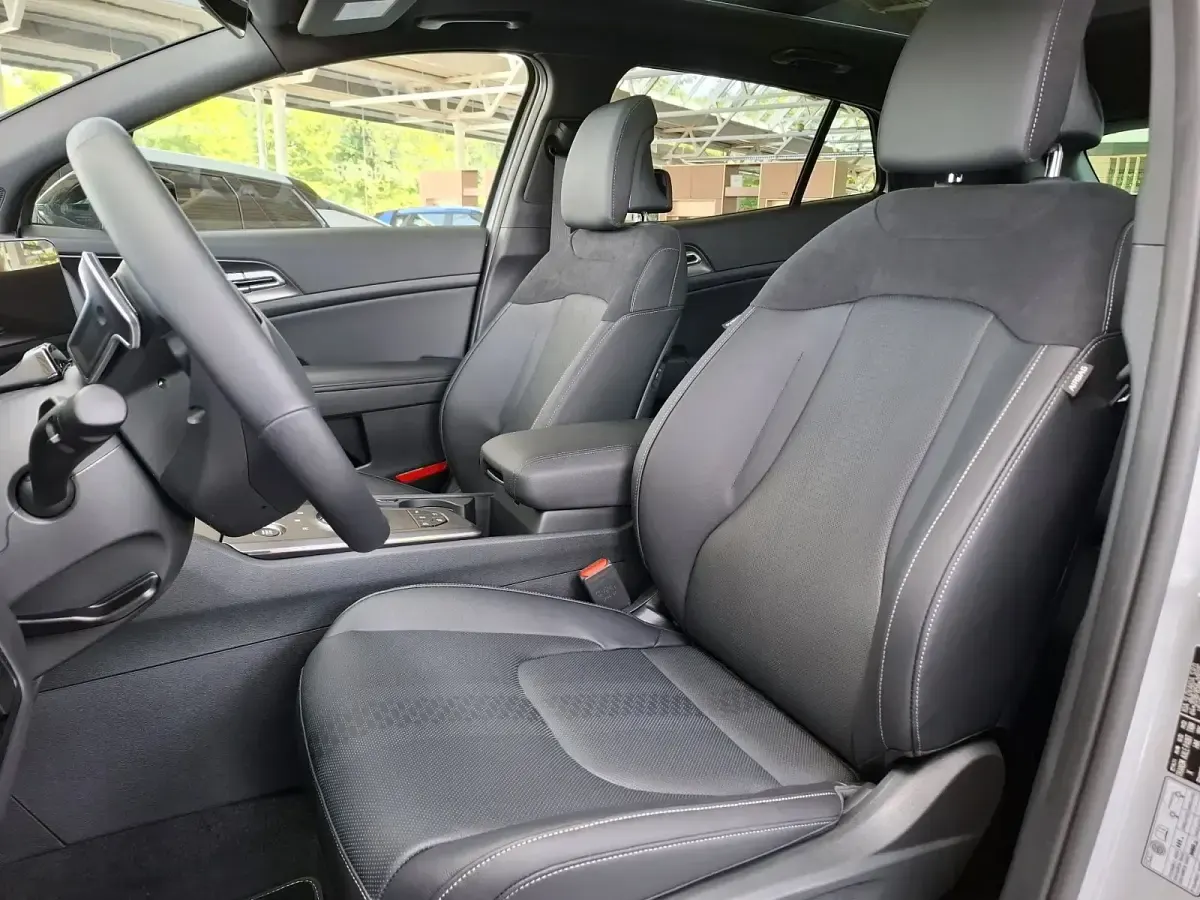 Neu Kia Sportage 179 PS (131 kW) 2026 Grau SUV