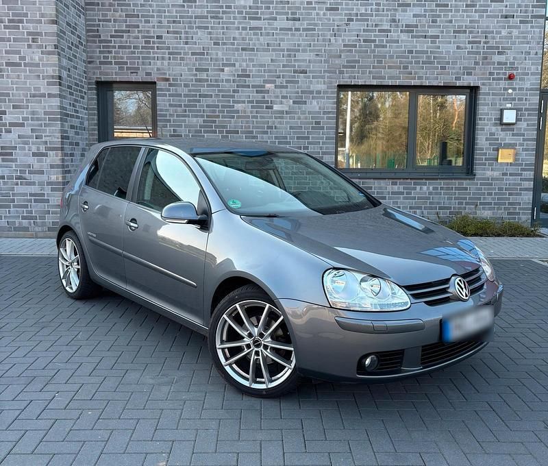 Gebraucht VW Golf V 102 PS (75 kW) 2008 Grau Kleinwagen