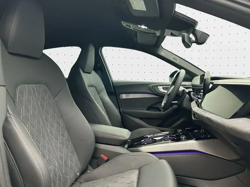 Gebraucht Audi S5 Performance 367 PS (269 kW) 2025 Grau Limousine