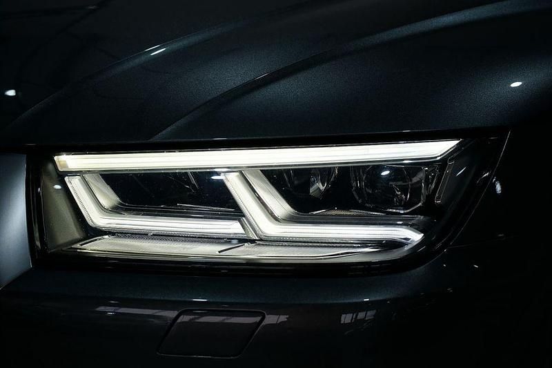 Gebraucht Audi Q5 S-Line 252 PS (185 kW) 2018 Grau SUV