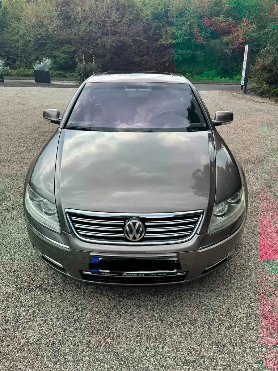 Gebraucht VW Phaeton 239 PS (175 kW) 2009 Grau Limousine