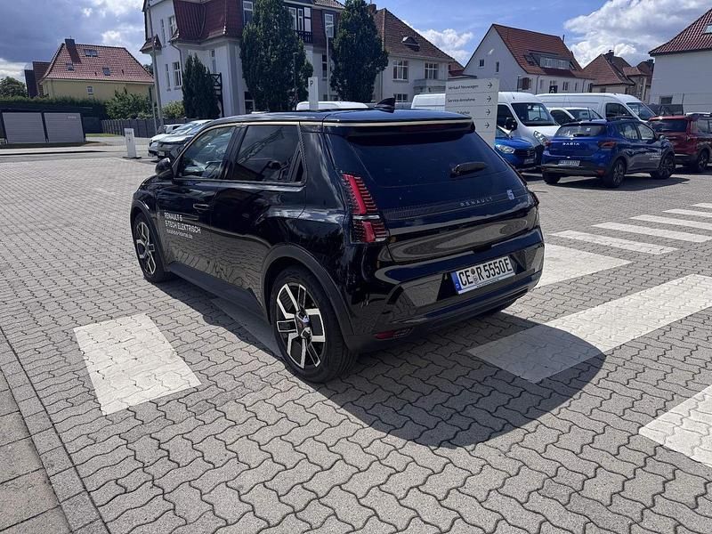 Gebraucht Renault 5 E-Tech Urban 2025 Blackpearlschwarz (schwarz)