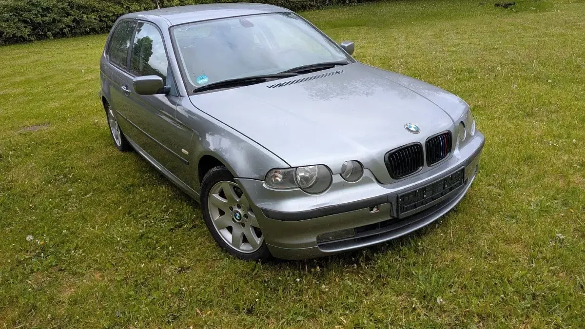 Gebraucht BMW 316 116 PS (85 kW) 2003 Silber Limousine