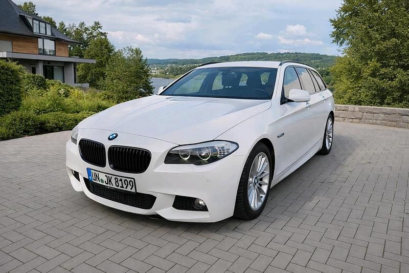 Gebraucht BMW 520 Shadowline 184 PS (135 kW) 2012 Weiß Kombi