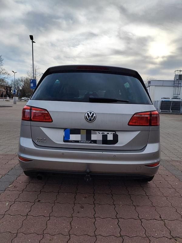 Gebraucht VW Golf Sportsvan LOUNGE 110 PS (80 kW) 2015 Beige Van / Kleinbus