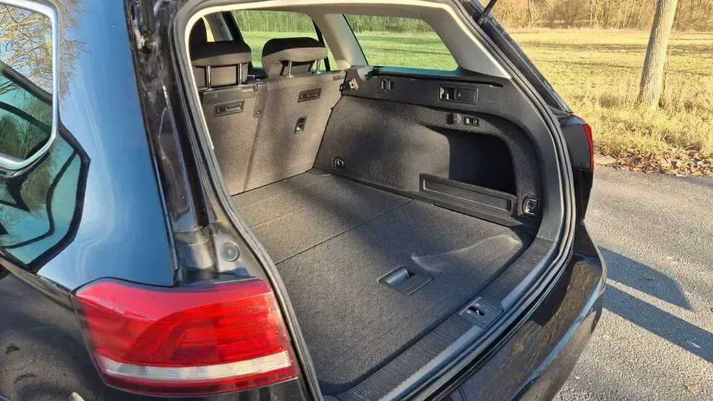 Gebraucht VW Passat Comfortline 150 PS (110 kW) 2018 Schwarz Limousine