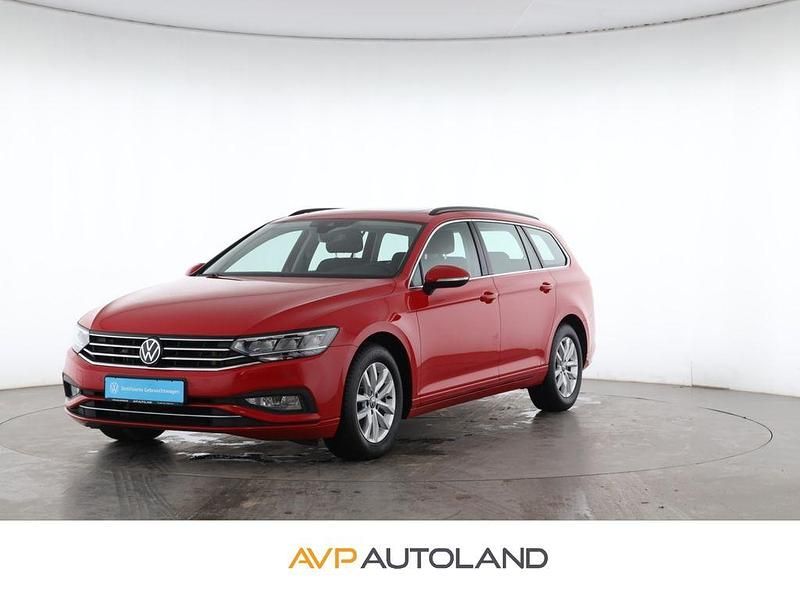Gebraucht VW Passat Business+ 122 PS (89 kW) 2020 Tornadorot Kombi